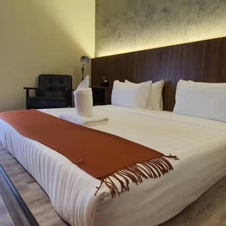 Vista Hotel Tawau Exterior foto